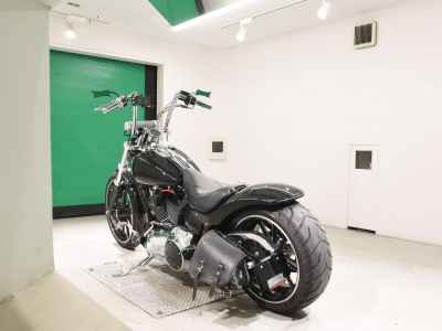 Harley-Davidson Breakout FXSB1580 2015