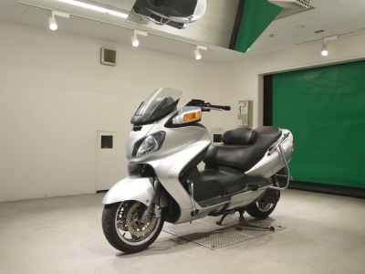 Suzuki Skywave 650 2025