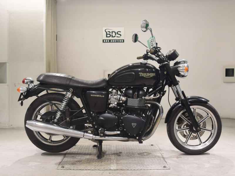 Triumph Bonneville T100 2012