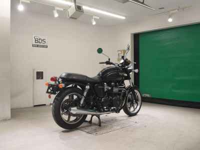 Triumph Bonneville T100 2012