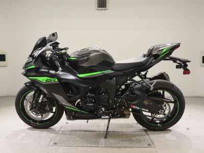 Kawasaki Ninja ZX-6R 2024