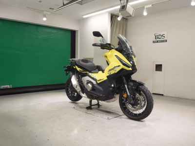 Honda X-Adv 750 2025