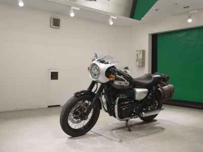 Kawasaki W800 2020