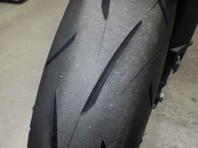 Honda CB650R E-Clutch 2025