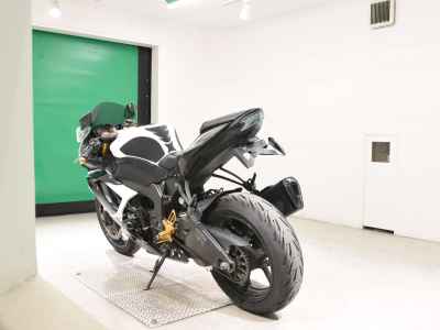 Kawasaki Ninja ZX-6R 2013