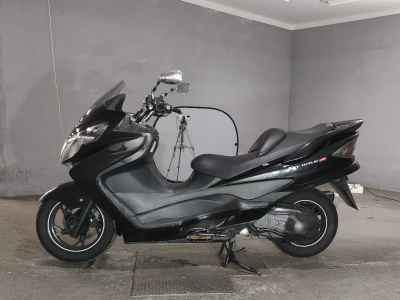 Suzuki Skywave 250M