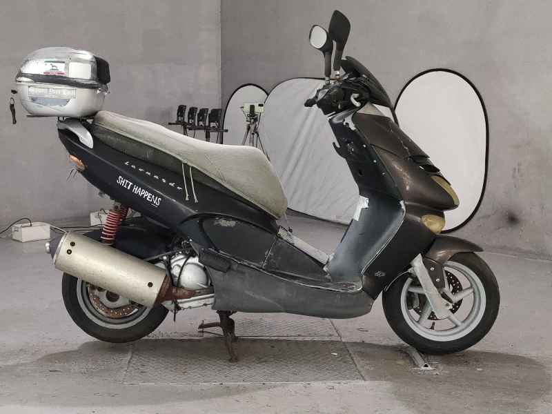 Aprilia LEONARDO250