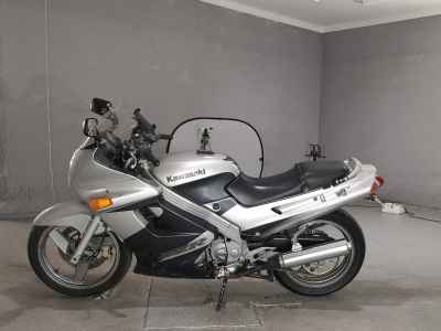 Kawasaki ZZR250