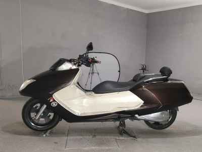 Yamaha Maxam 250 2012