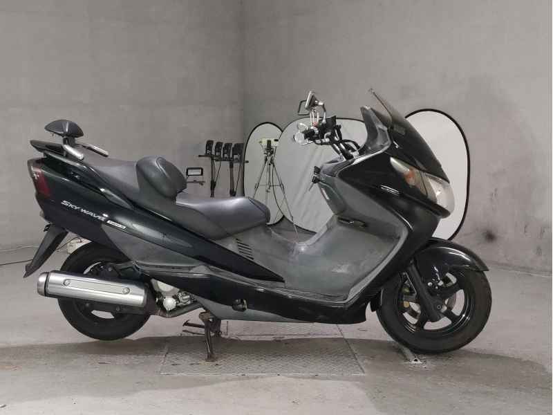 Suzuki Skywave 250S