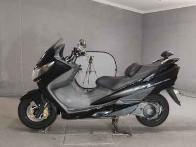 Suzuki Skywave 250S