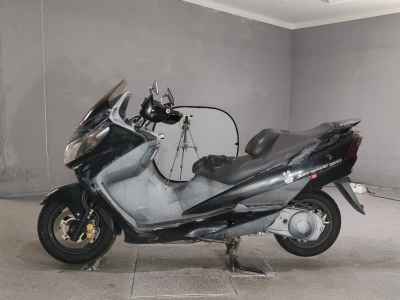 Suzuki Skywave 250S