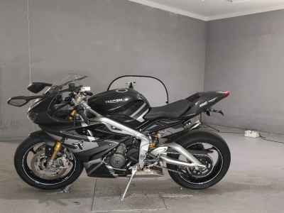 Triumph Daytona Moto2 765 LTD 2020