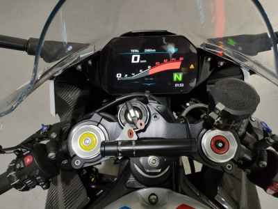 BMW M1000RR 2022