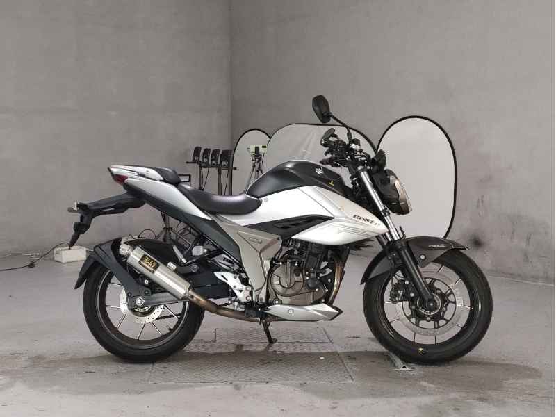Suzuki Gixxer 250SF