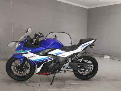 Suzuki GSX250R