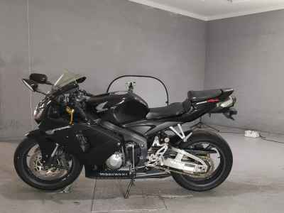 Honda CBR600RR 2005