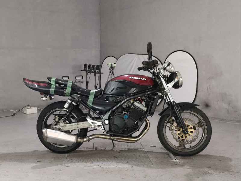 Kawasaki Balius ZR250