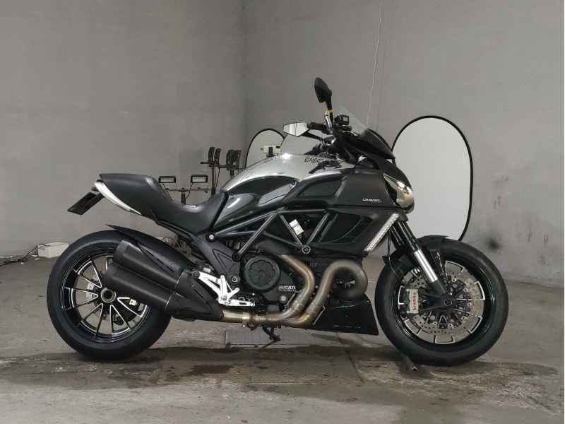 Ducati Diavel Cromo 2012