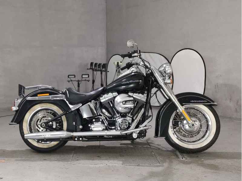 Harley-Davidson Deluxe FLSTN1690 2016