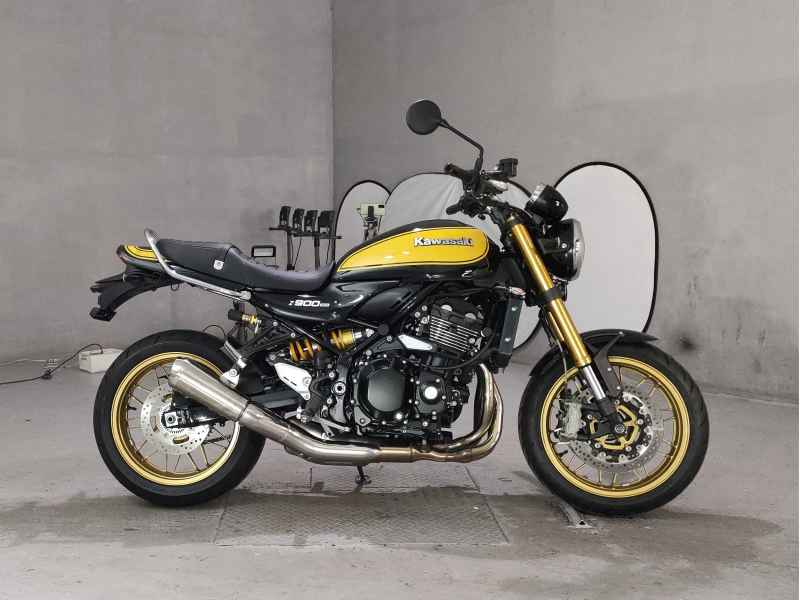 Kawasaki Z900RS SE 2024