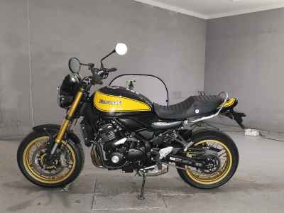 Kawasaki Z900RS SE 2024