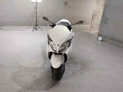 Suzuki Skywave 250S
