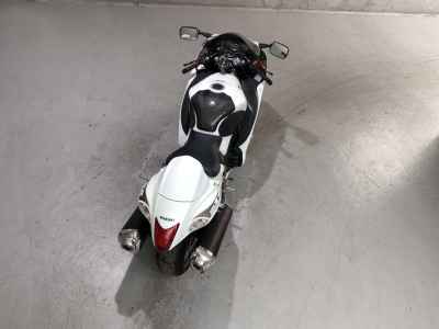 Suzuki Hayabusa 2011