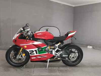 Ducati Panigale V2 Bayliss 2025