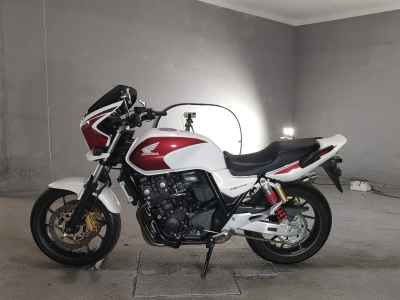Honda CB400SFV 2015