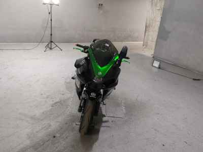 Kawasaki Ninja H2 SX 2022