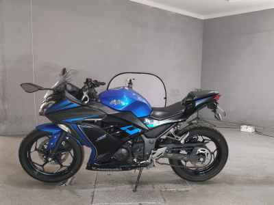 Kawasaki Ninja 250