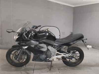 Kawasaki Ninja 400R 2010