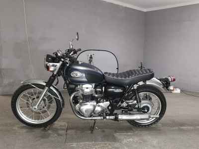 Kawasaki W800 2023