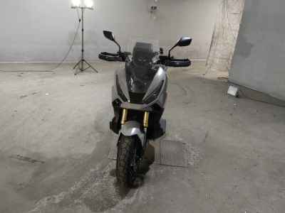 Honda X-Adv 750 2025