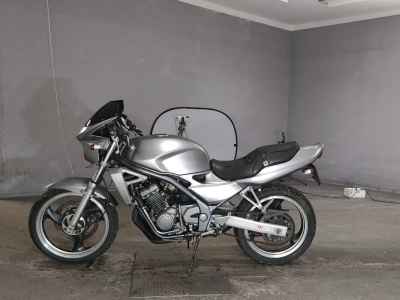 Kawasaki Balius ZR250