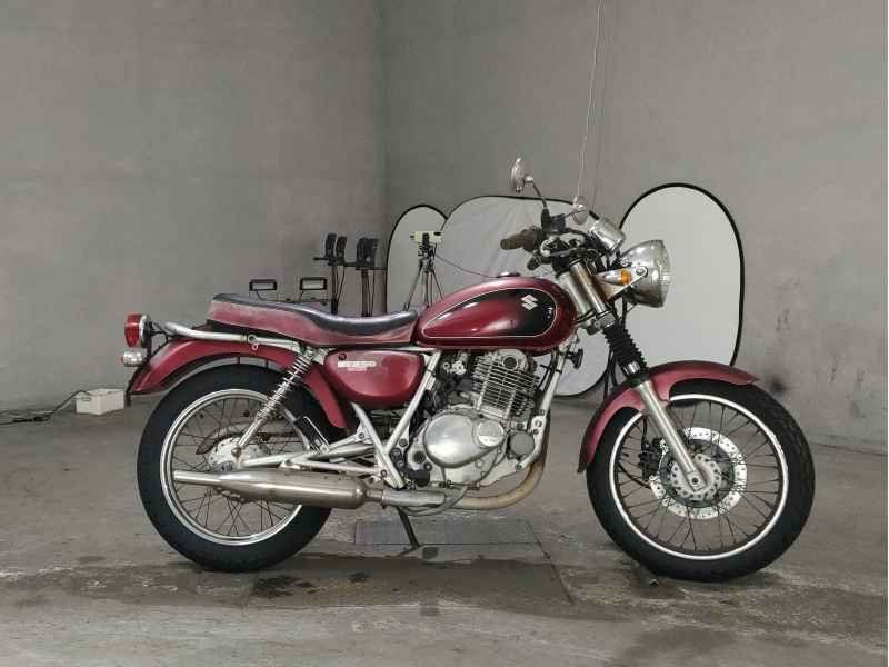 Suzuki ST250E