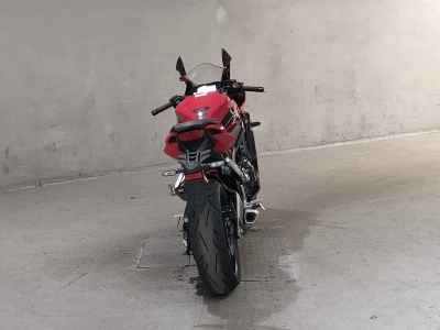 Honda CBR650R 2024