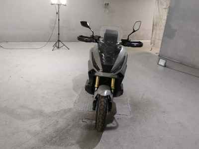 Honda X-Adv 750 2025