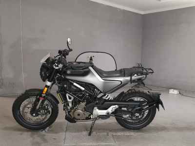 Husqvarna Svartpilen 401 2021