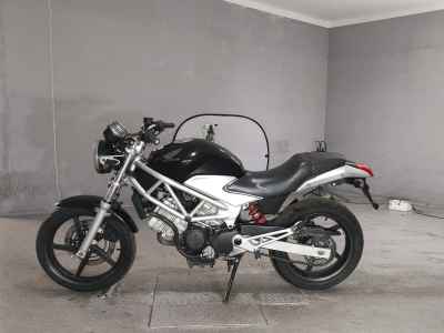 Honda VTR250 2009