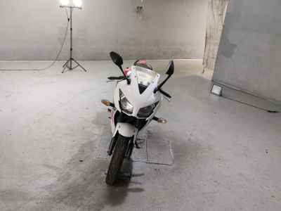 Honda CBR250R 2015