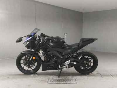 Yamaha YZF-R25 2020