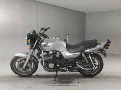 Honda CB750 Training