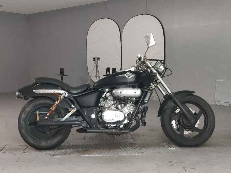 Honda Magna 250
