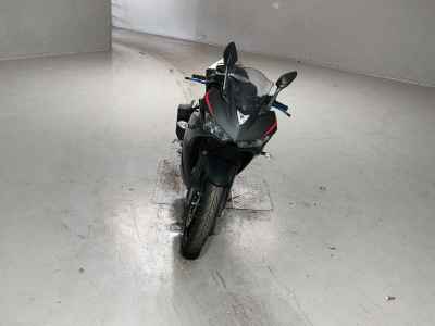 Yamaha YZF-R25 2016