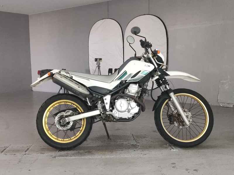 Yamaha XT250 Serow