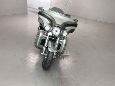 Harley-Davidson FLHTCUSE1800 CVO 2013