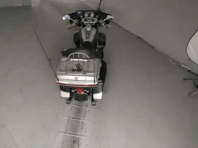 Harley-Davidson FLHTCUSE1800 CVO 2013