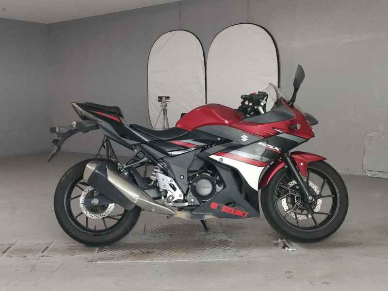 Suzuki GSX250R
